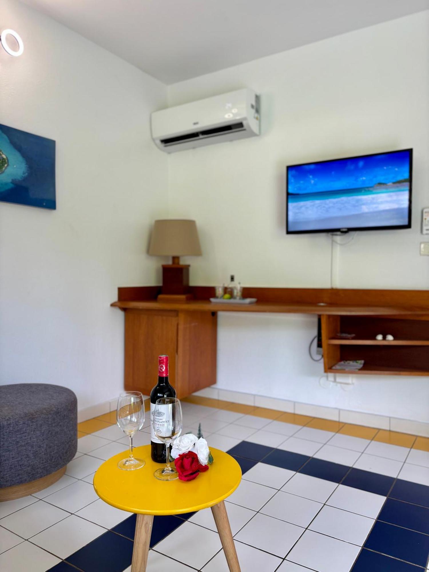 Katalea - Blue Dream, Plage, Piscine, Bar Grand-Bourg (Marie Galante) Esterno foto